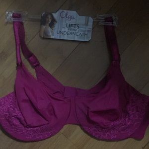 NEW Olga Underwire Bra 40C